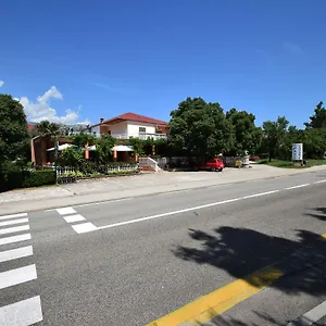 Gostinjska kuća Podgorje, Seline