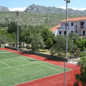 Nina Apartament